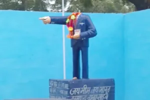 Farrukhabad News: बाबा साहेब भीमराव आंबेडकर की मूर्ति क्षतिग्रस्त… BSP नेताओं ने किया हंगामा, FIR दर्ज