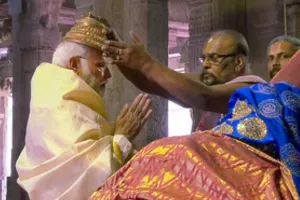 प्रधानमंत्री मोदी ने की तमिलनाडु के श्रीरंगम मंदिर में पूजा-अर्चना 