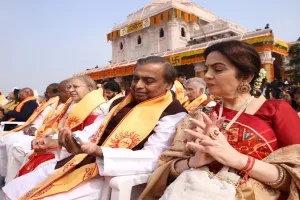 प्राण प्रतिष्ठा समारोह में जुटे कॉरपोरेट के तमाम दिग्गज, गौतम अडाणी ने 14 छात्रों को छात्रवृत्ति देने का किया ऐलान