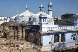 वाराणसी कोर्ट का आदेश- एएसआई सर्वे रिपोर्ट दोनों पक्षों को उपलब्ध कराएं हिंदू पक्ष के वकील