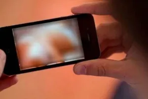 किच्छा: महिला की अश्लील फोटो वायरल, जांच शुरू  