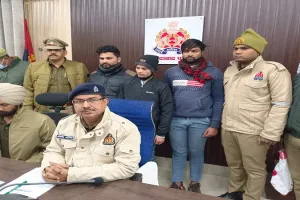 मुरादाबाद: डॉक्टर से रंगदारी मांगने वाले तीन गिरफ्तार, चौथा फरार