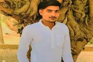 अमरोहा: प्रेमिका से मिलने उसके घर पहुंचा प्रेमी, परिजनों ने पकड़कर मारी गोली...मौत