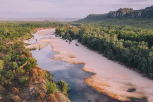 अर्नहेम लैंड में 15,000 साल पुरानी रॉक कला के छिपे अर्थ को उजागर करने वाला विश्लेषण