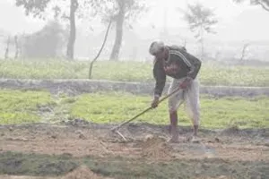 देहरादून: न बारिश न बर्फबारी...किसानों को चिंता सताई