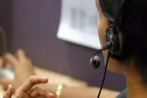 बड़ी कार्रवाई : विदेशियों को ठगने वाले गैंग का पर्दाफाश, फर्जी कॉल सेंटर में काम करने वाले 25 लोग गिरफ्तार