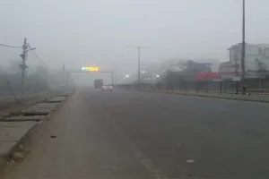 रायबरेली: इस बार लगता है मार डालेगी ये सर्दी!, पहाड़ों पर हो रही बर्फबारी जिले को कंपा रही, हवा चलने से और बढ़ी गलन