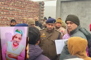 रामपुर : घर में सो रहे बुजुर्ग की गला रेतकर हत्या, परिजनों में मचा कोहराम