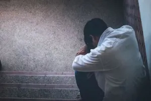 मेरी मौत की जिम्मेदार मेरी पत्नी और.... रिटायर्ड दरोगा के बेटे ने विषाक्त खाकर दी जान, सुसाइड नोट बारामद