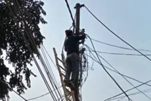 बरेली: महीने के अंतिम दिन चला अभियान, 200 कनेक्शन काटकर वसूले 20 लाख