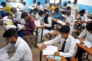 बरेली: डीआईओएस और सचिव देंगे परीक्षा की पल-पल की रिपोर्ट