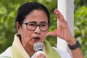 टीएमसी स्थापना दिवस: सीएम ममता ने पार्टी कार्यकर्ताओं से बुरी ताकतों का विरोध करने का किया आह्वान