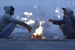 वेस्ट यूपी में सर्दी का सितम जारी, मेरठ में नैनीताल से ज्यादा ठंड 