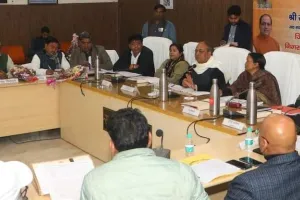 कासगंज: समाज के हर अंतिम व्यक्ति तक पहुंचाया जाए जनकल्याणकारी योजनाओं का लाभ- सांसद