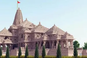 अयोध्या :  रेशम के धागे से बने केसरिया ध्वज फहराएंगे पीएम मोदी, कोविदार वृक्ष, सूर्य और ॐ के चिन्ह होगें अंकित