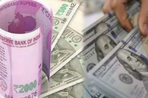 रुपया शुरुआती कारोबार में डॉलर के मुकाबले स्थिर खुला, एक पैसे बढ़कर 83.14 पर पहुंचा   