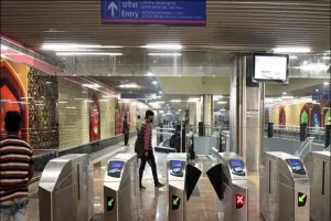 किसान प्रदर्शनः दिल्ली मेट्रो के नौ स्टेशन पर गेट बंद, स्टेशन बंद नहीं