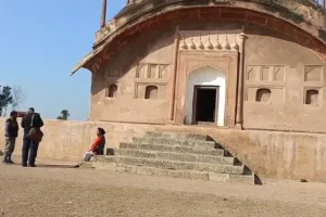 फर्रुखाबाद में ज्ञानवापी जैसा मामला होने का दावा, न्यायालय के आदेश पर हुआ सर्वे