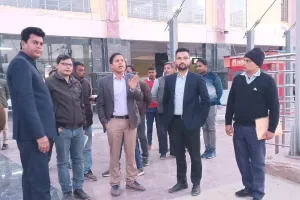 मौनी अमावस्या की तैयारियों को लेकर एडीआरएम ने स्टेशनों का लिया जायजा