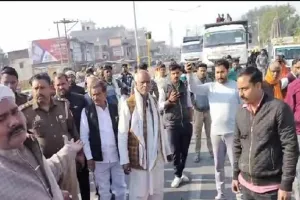 Property dealer murder case: हत्या से आक्रोशित ग्रामीणों ने हाईवे किया जाम