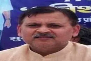 Video: गोरखपुर-लखनऊ समेत सपा नेता विनय शंकर तिवारी के कई ठिकानों पर ED की Raid, बैंक Loan घोटाला केस में हुई कार्रवाई  