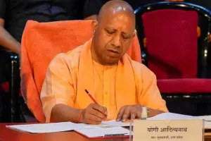 Bareilly News: मेयर-सांसद का सीएम को पत्र, सपा के करीबी एसडब्ल्यूसी आरएम को हटाएं