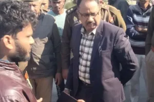  Unnao Accident: परीक्षा देने जा रहे छात्रों को डंपर ने रौंदा...एक की मौत, दो गंभीर, आक्रोशित परिजनों ने लगाया जाम