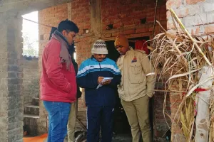 बहराइच: ताला तोड़कर चोरों ने पार किया जेवरात और अन्य सामान, पुलिस ने की जांच