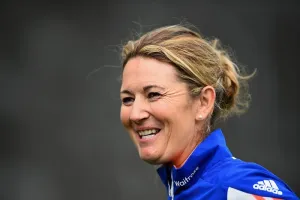 WPL 2024 : आरसीबी के खिलाफ लौटेंगी मुंबई की कप्तान हरमनप्रीत कौर, जानिए क्या बोले मुख्य कोच Charlotte Edwards?