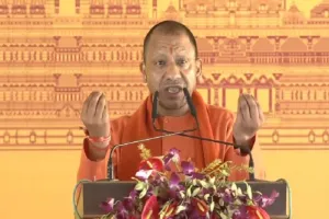 संभल में सीएम योगी आदित्यनाथ बोले-भारत में जो पहले नामुमकिन था वह मुमकिन हुआ