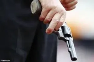 रुद्रपुर: बाइक सवार बदमाशों ने तमंचे की नोक पर लूटा टुकटुक