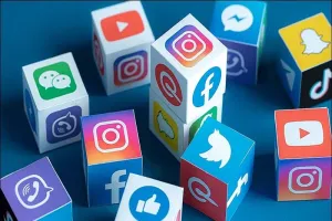 जानिए, सोशल मीडिया आपके लिए कितना घातक... क्या नए नियम बनाने की जरूरत?