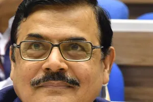 सीबीडीटी के चेयरमैन ने कहा- हर विधानसभा चुनाव में पहले की तुलना में की जा रही है अधिक नकदी जब्त 