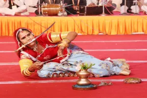 अयोध्या: राजस्थान के रंग में रंगा रामोत्सव, राम भजनों पर खूब झूमे श्रद्धालु