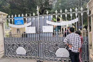 प्रयागराज: इविवि के चीफ प्रॉक्टर ने पुलिस कमिश्नर से सुरक्षा के लिए मांगा गनर, बताया कुछ लोगों से है जान का खतरा