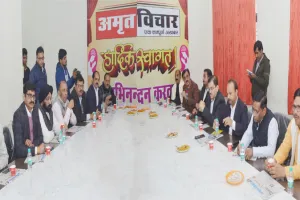 लखनऊ: कल पेश हो रहे बजट पर अमृत विचार से बोले व्यापारी, कहा- बजट में हमें भी जगह दो सरकार!