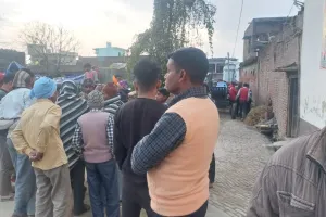 बरेली: घर के दरवाजे पर बैठे बुजुर्ग को सांड ने पटक-पटककर उतारा मौत के घाट, एक महीने में चार मौतें