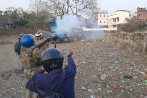 हल्द्वानी: बनभूलपुरा प्रकरण - दंगाईयों को देखते ही गोली मारने के आदेश, सेना संभालेगी कमान