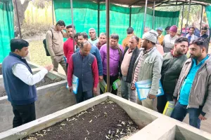 शाहजहांपुरः कानपुर के धर्मेंद्र को प्रथम और मुकेश को मिला द्वितीय पुरस्कार