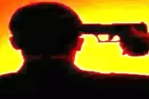 देवरियाः व्यक्ति ने लाइसेंसी बंदूक से गोली मारकर की आत्महत्या, परिजनों का रो-रोकर हुआ बुरा हाल