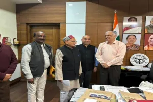 लखनऊ : महंगाई भत्ते समेत कर्मचारियों की इन समस्याओं का होगा निदान, अपर मुख्य सचिव ने जताई सहमति