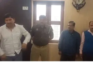 Kanpur Dehat News: रिश्वत लेने में पकड़ा गया था लेखपाल...अधिकारियों ने किया निलंबित, इनको मिला चार्ज