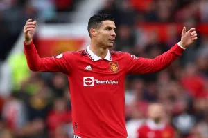 Saudi Pro League : क्रिस्टियानो रोनाल्डो को मैच के दौरान अश्लील इशारा करना पड़ा भारी, एक मैच के लिए निलंबित 