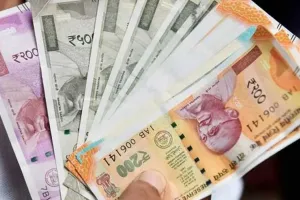 पीलीभीत: उत्तराखंड के व्यापारी ने मंगवाईं 26.62 लाख की फल और सब्जियां, नहीं किया भुगतान, आढ़ती परेशान