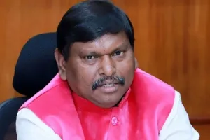 अर्जुन मुंडा ने कहा- किसानों के साथ सभी मुद्दों पर बात करने को तैयार सरकार