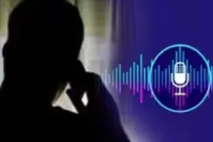 'मैं यूपी पुलिस से बोल रहा हूं...तुम्हारे ऊपर युवती से छेड़खानी का आरोप है'; युवक को मिली धमकी 