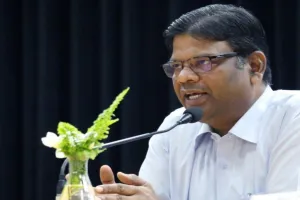 Loksabha election 2024: तीन चरणों में प्रशिक्षित किये जाएंगे मास्टर ट्रेनर, लखनऊ DM ने दिए ये निर्देश