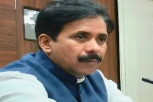 अनिल राजभर ने ममता बनर्जी के बयान पर किया पलटवार, कहा- पश्चिम बंगाल में गुंडा और माफिया कर रहे हैं नंगा नाच