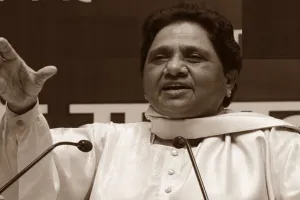 गठबंधन की खबर को मायावती ने बताया फेक, कहा- बीएसपी अकेले लड़ेगी लोकसभा चुनाव