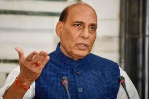 पीएम मोदी की जनसेवा से देश 'दिन दूनी, रात चौगुनी' तरक्की कर रहा, लखनऊ में बोले  राजनाथ सिंह